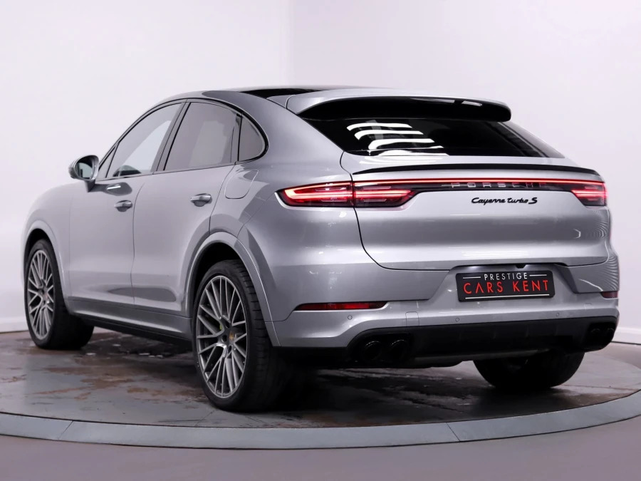 Porsche Cayenne 4.0 V8 E-hybrid 14.1Kwh Turbo S Coupe P Silver #3