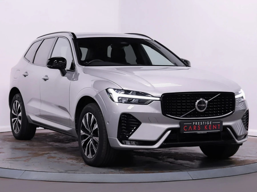 Volvo XC60 Plus B5 Awd 250 Hp Silver