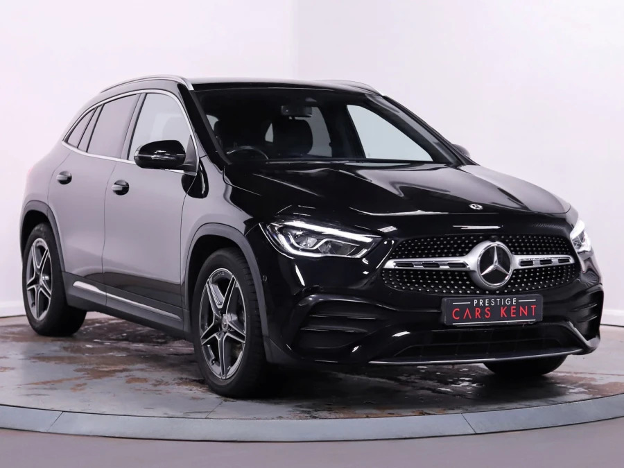 Mercedes-Benz GLA Class 1.3 Gla200 Amg Line Executive Suv 7G- Black