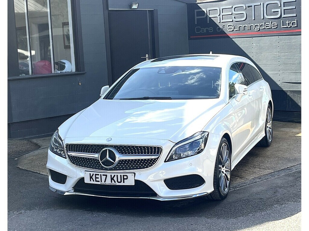 Mercedes-Benz CLS Cls220d Amg Line Black