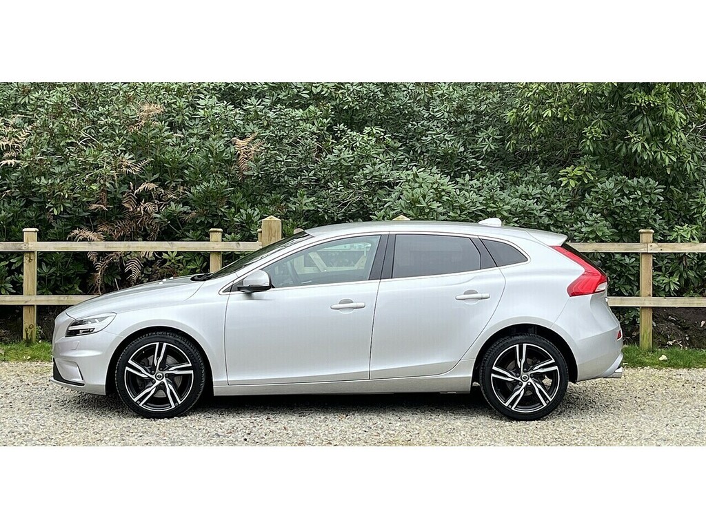 Volvo V40 T2 R-design Pro HS67KSS Silver #6