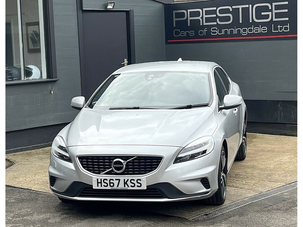 Volvo V40 T2 R-design Pro Silver