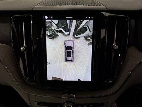 Volvo XC60 B4 Plus Mhev HT72BWA Blue #2