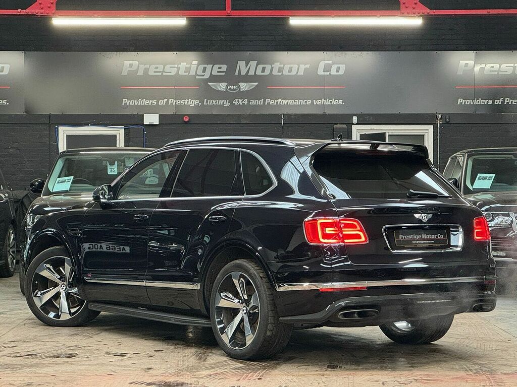 Bentley Bentayga W12 Black #5