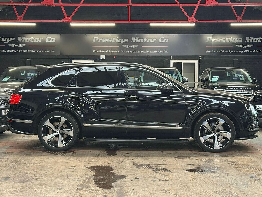 Bentley Bentayga W12 Black #3