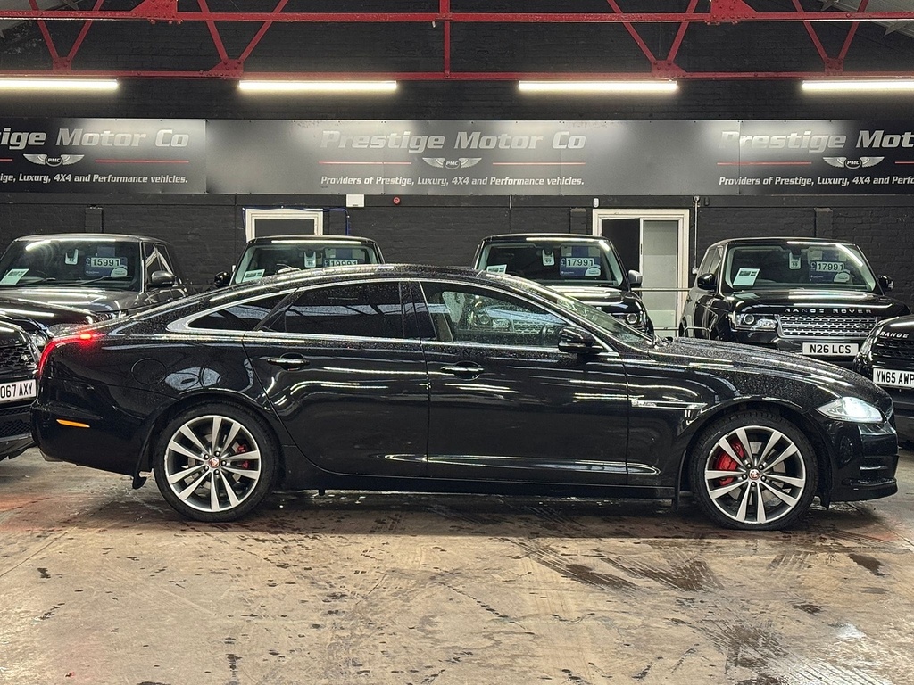 Jaguar XJ D V6 Portfolio M14OJM Black #3