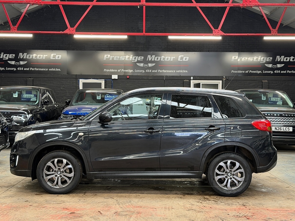 Suzuki Vitara Sz4 BV65TCY Black #4