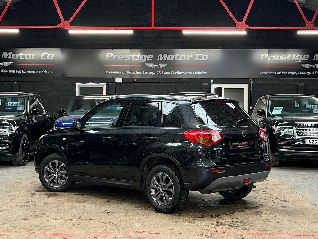 Suzuki Vitara Sz4 BV65TCY Black #3