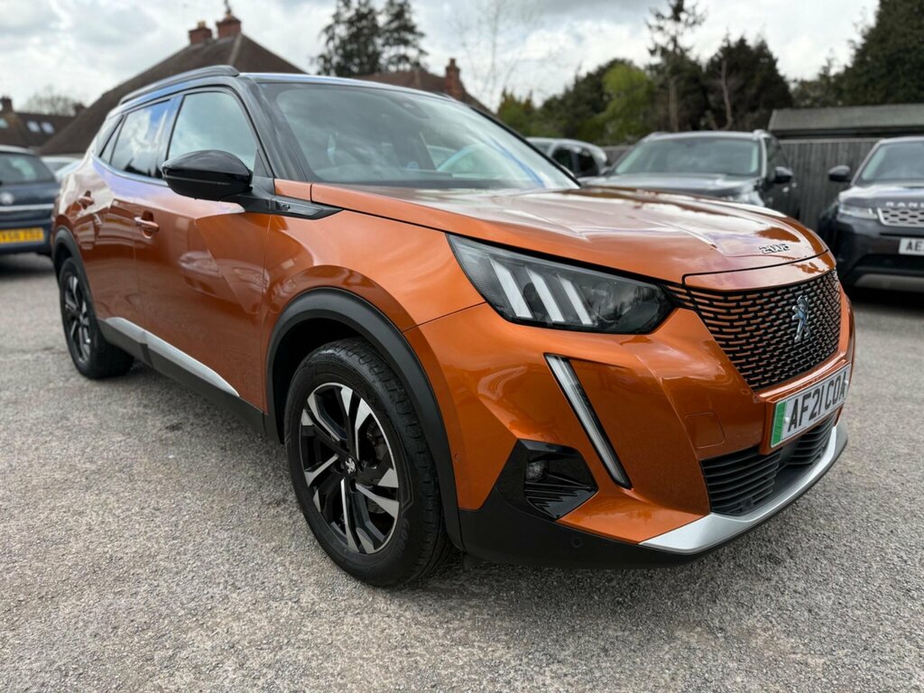 Peugeot e-2008 50Kwh Gt Orange