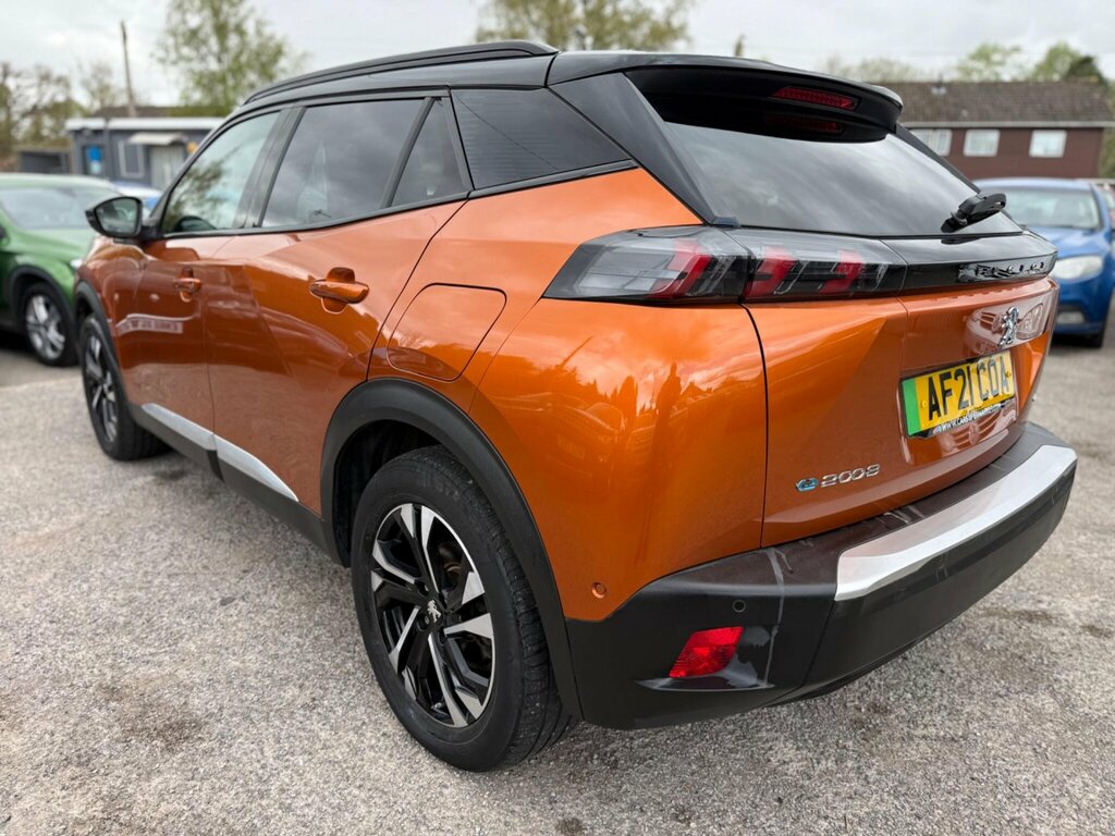Peugeot e-2008 50Kwh Gt AF21COA Orange #4