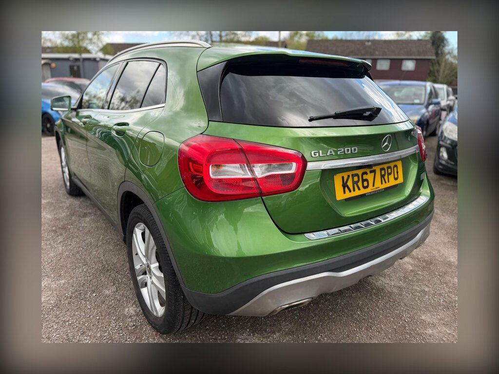 Mercedes-Benz GLA Class 1.6 Gla200 Sport Euro 6 Ss KR67RPO Green #4