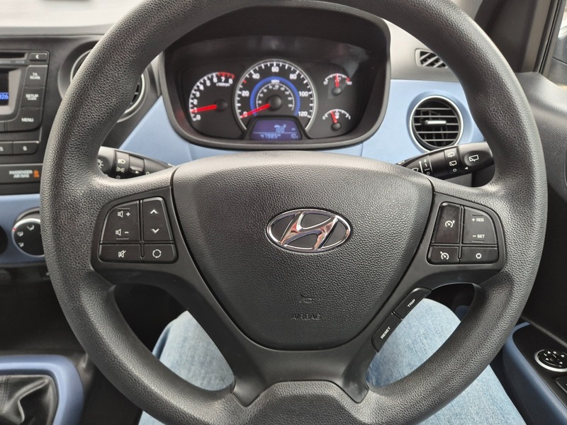 Hyundai  1.0 Premium Blue #13