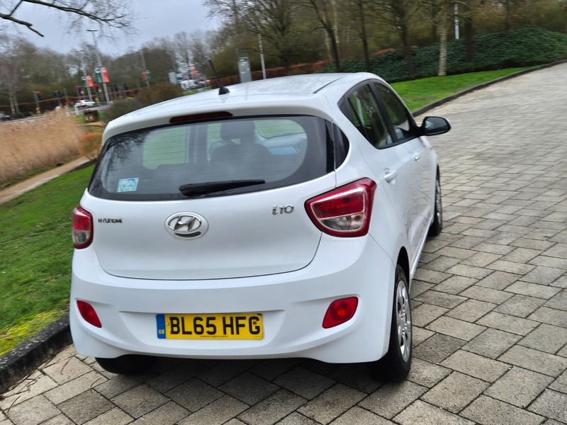 Hyundai  1.0 Premium Blue #6