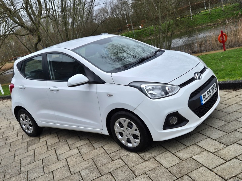 Hyundai  1.0 Premium Blue #5