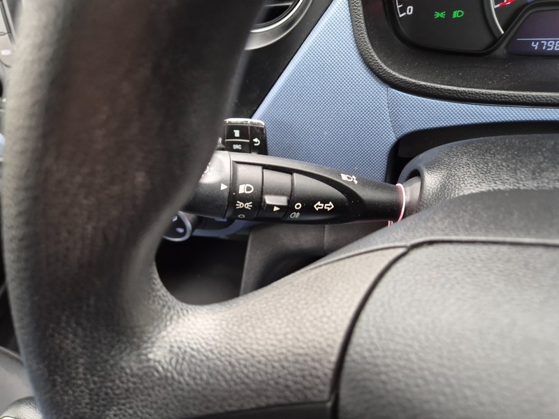Hyundai  1.0 Premium Blue #18