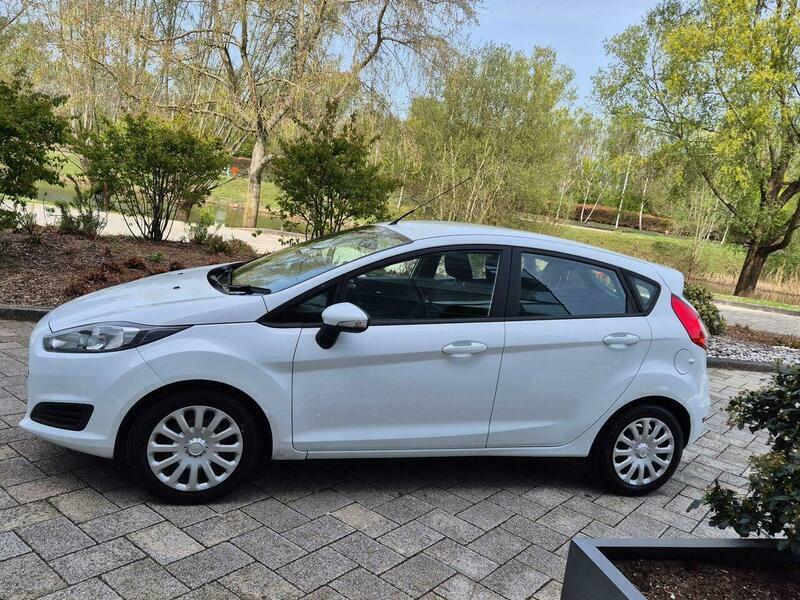 Ford Fiesta 1.25 Style Hatchback FY64ZSE White #5