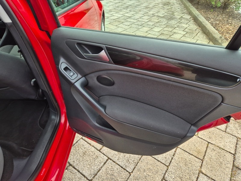 Volkswagen  Tdi S Euro 5 Red #25