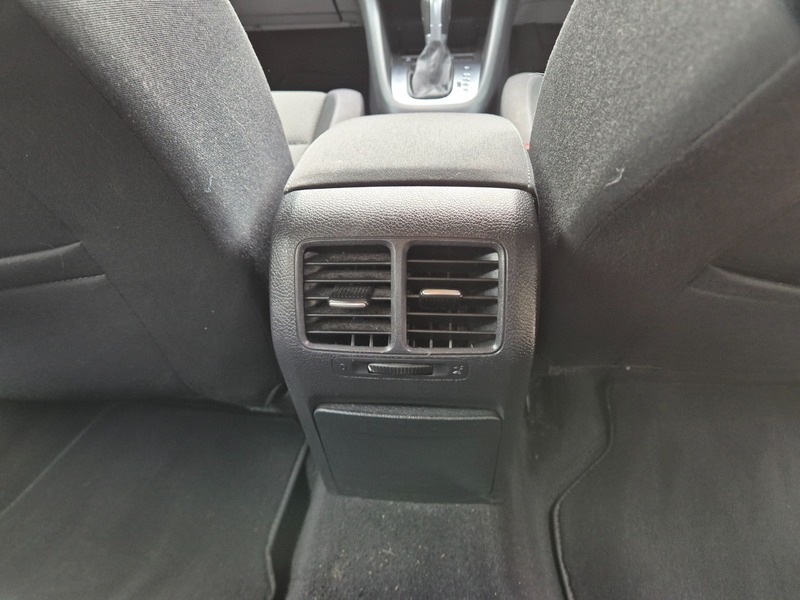 Volkswagen  Tdi S Euro 5 Red #26