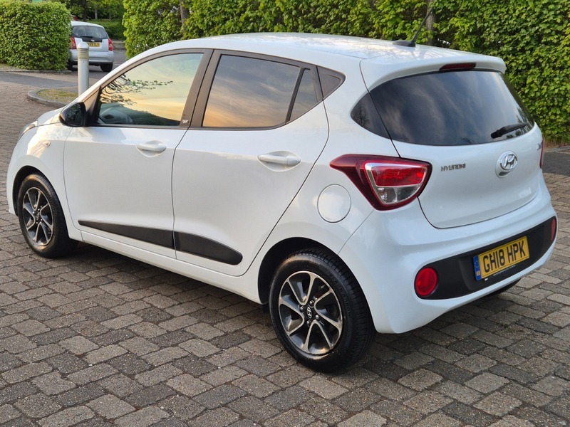 Hyundai I10 1.0 Go Se Hatchback GH18HPK White #3
