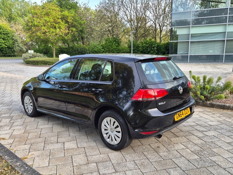 Volkswagen Golf 1.6 Tdi Bluemotion Tech GN64OZX Black #3