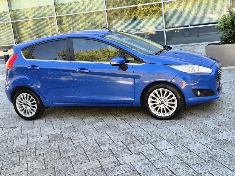 Ford Fiesta 1.0T Ecoboost Titanium Hatchback MV13EBX Blue #2
