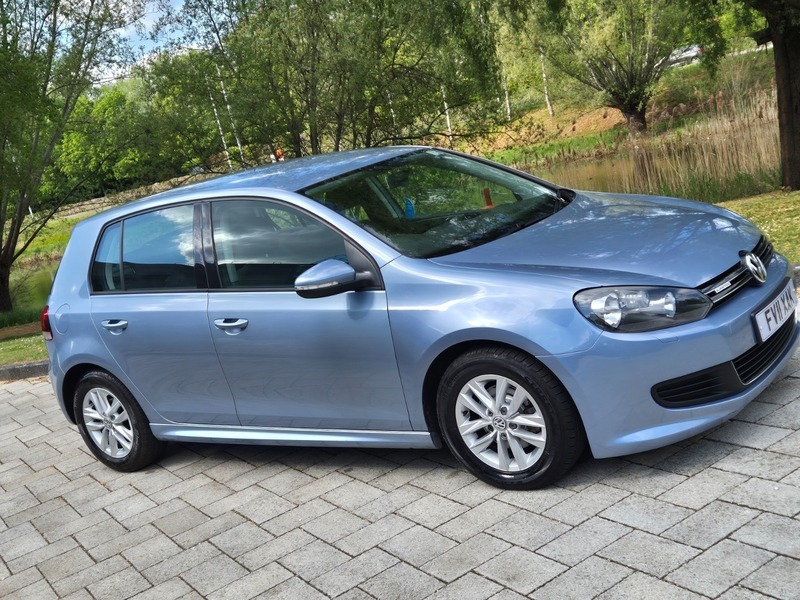 Volkswagen Golf 1.6 Tdi Bluemotion Hatchback Blue #5