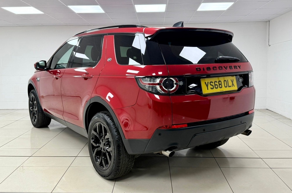 Land Rover Discovery Sport 2.0 Td4 180 Hse YS68OLX Red #3