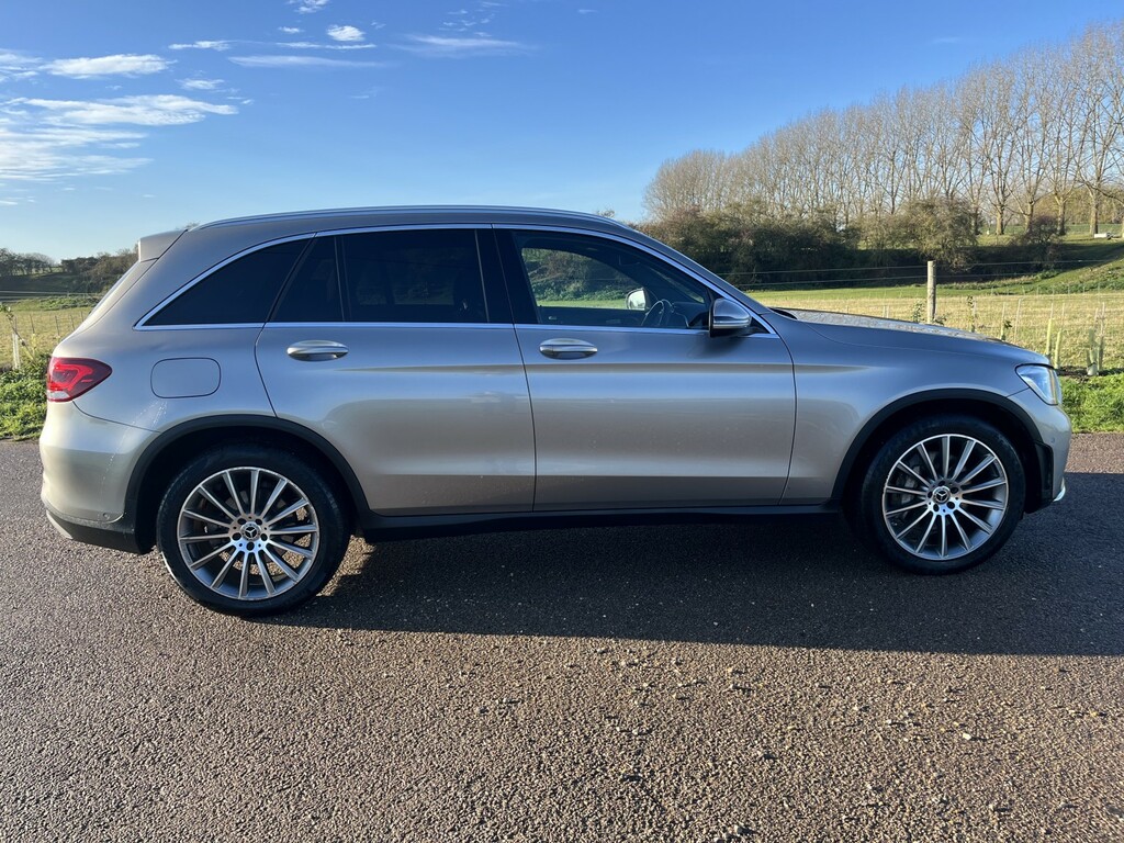 Mercedes-Benz GLC Class Suv 2.0 Glc300d Amg Line 2021 KLM999 Silver #2