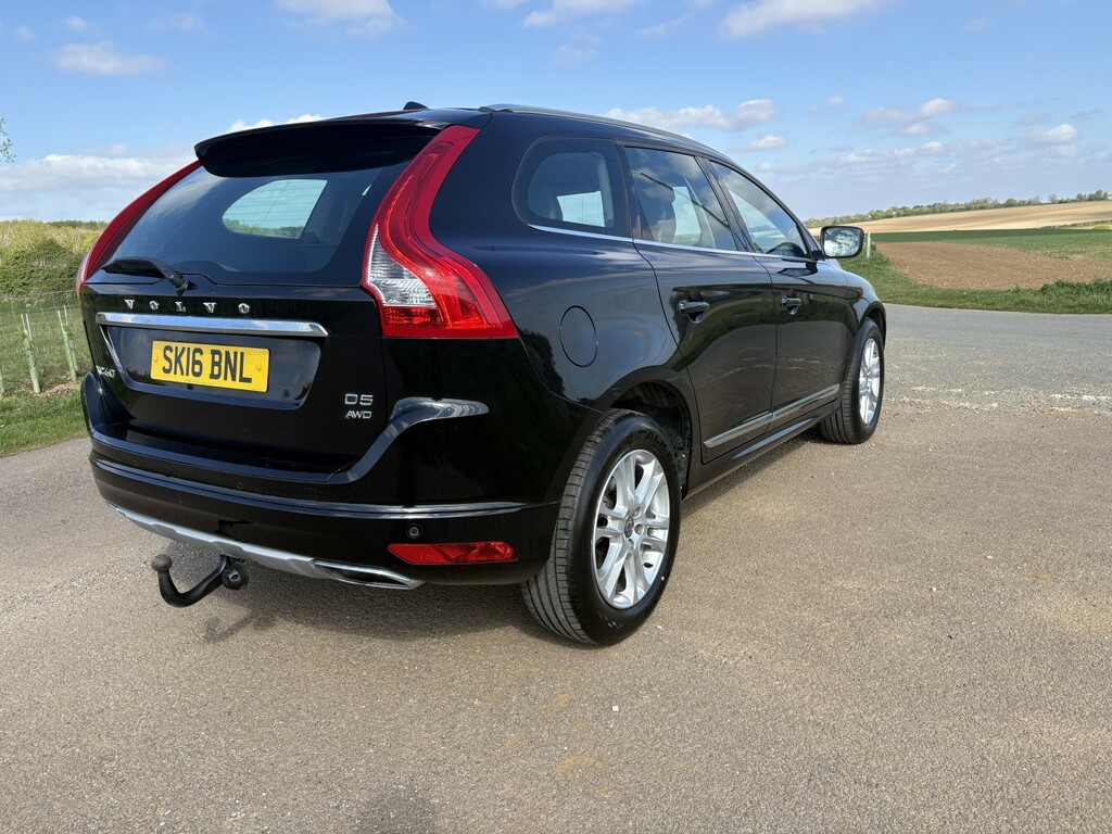 Volvo XC60 Suv 2.4 Se Lux Nav D5 Awd 2016 SK16BNL Black #4
