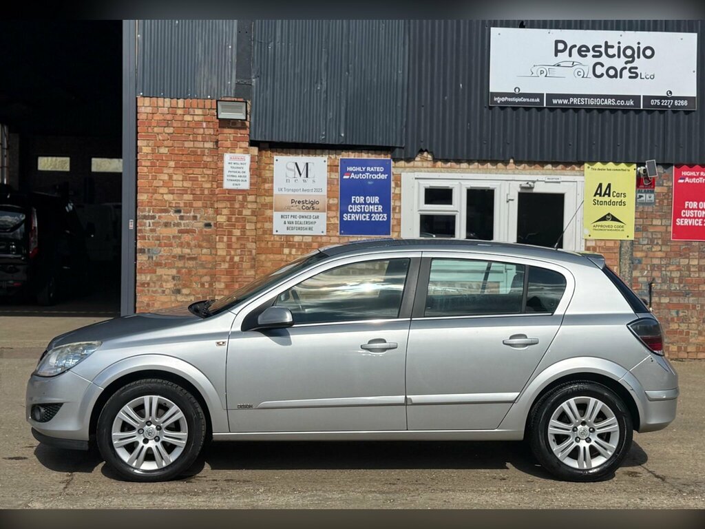 Vauxhall Astra 1.8I 16V Design CX58UVW Silver #4