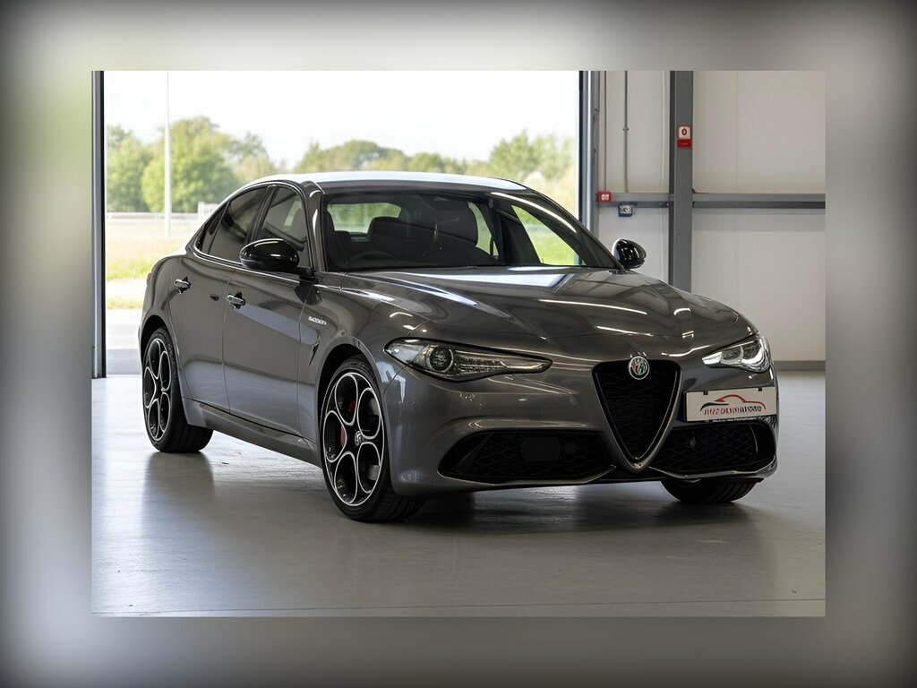 Alfa Romeo Giulia 2.0T Veloce Euro 6 Ss Grey