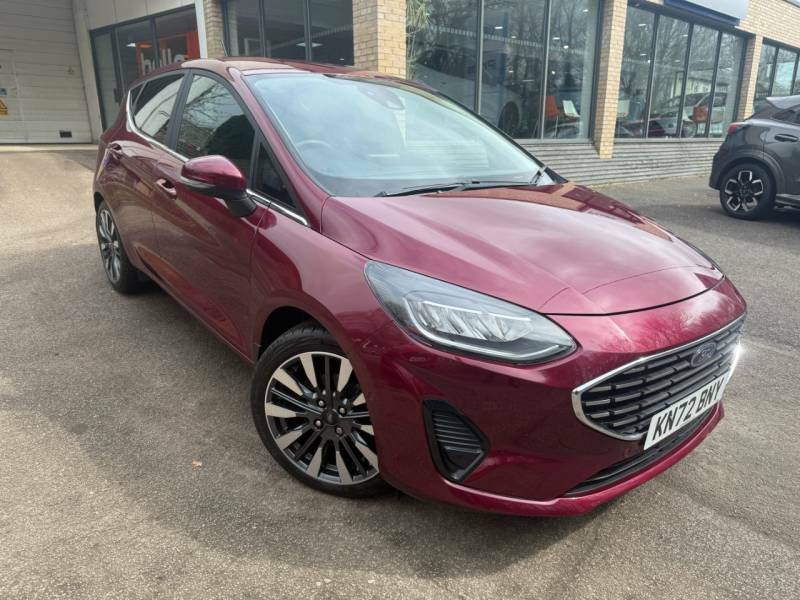 Ford Fiesta 1.0 Ecoboost 100Ps Titanium Vignale - 2022 72 Red