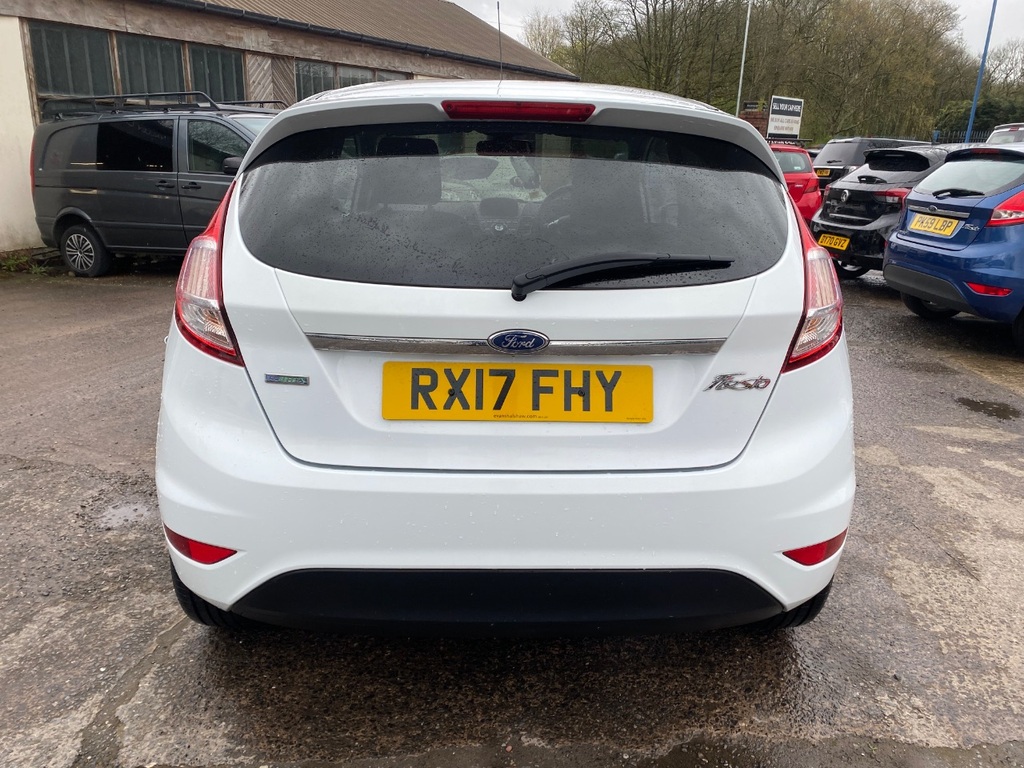 Ford Fiesta 1.0 Ecoboost Titanium RX17FHY White #5