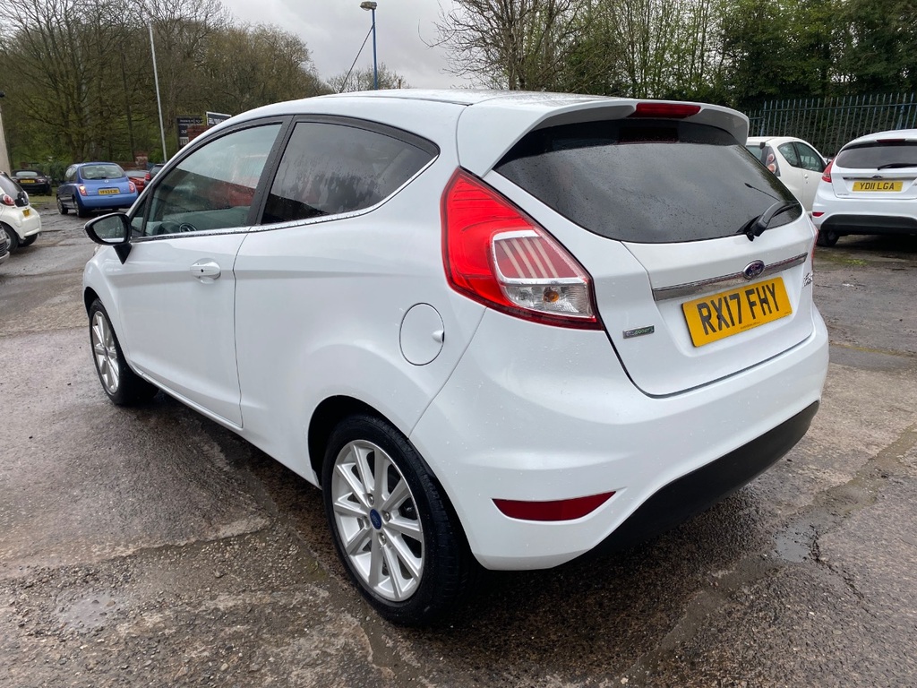 Ford Fiesta 1.0 Ecoboost Titanium RX17FHY White #6