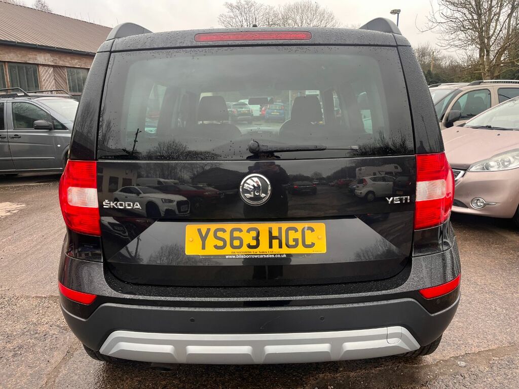 Skoda Yeti 1.2 Tsi Se Dsg YS63HGC Black #6