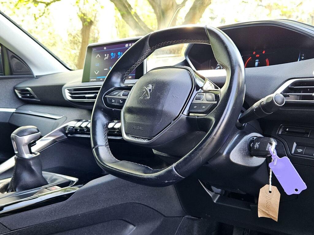 Peugeot 3008 Suv 1.2 Puretech Allure Euro 6 Ss 202020 DG20XPH Grey #2