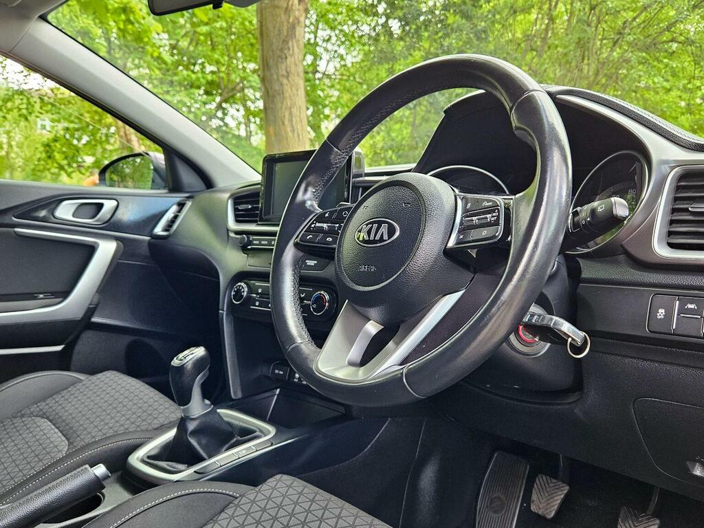 Kia Ceed Hatchback 1.0 T-gdi Eco 2 Euro 6 Ss 20191 LD19UEV Grey #2