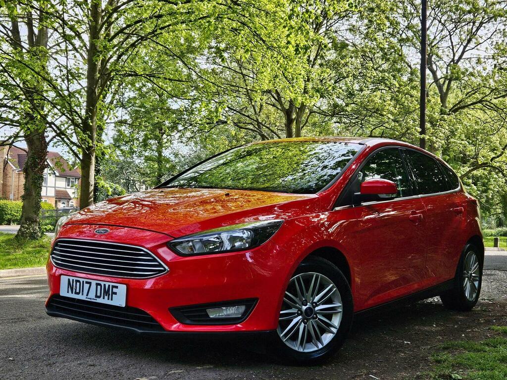 Ford Focus Hatchback 1.0T Ecoboost Zetec Edition Euro 6 Ss ND17DMF Red #6