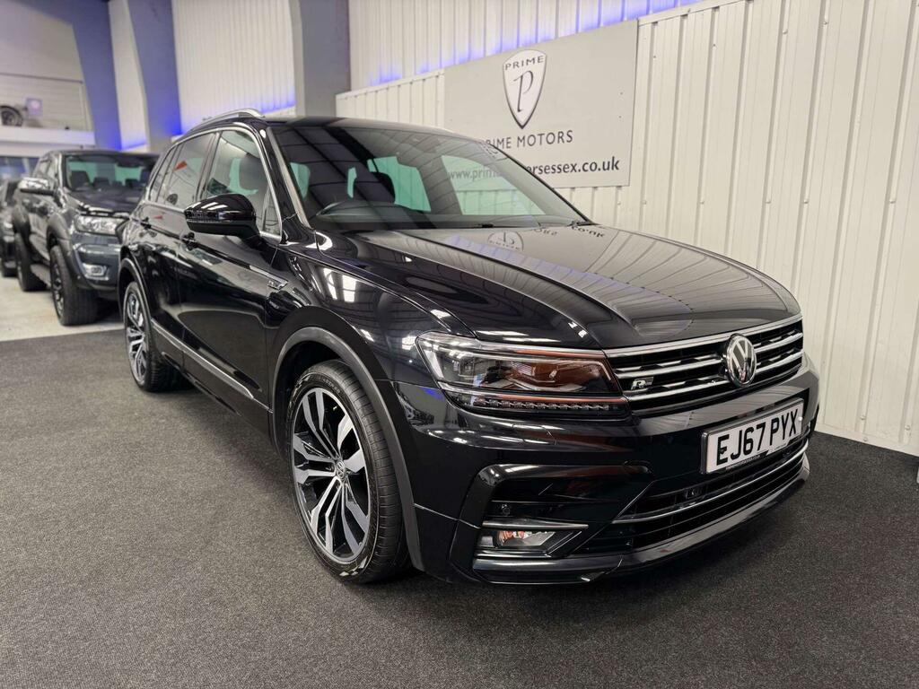 Volkswagen Tiguan 2.0 Tdi R-line Dsg Euro 6 Ss EJ67PYX Black #2