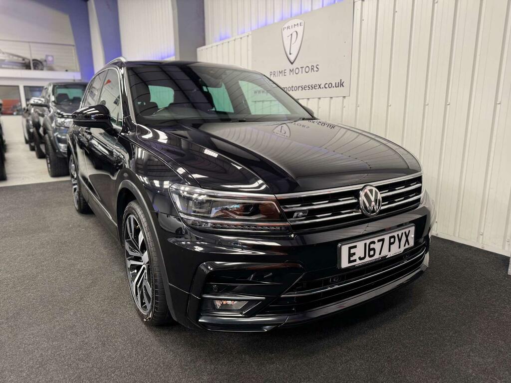 Volkswagen Tiguan 2.0 Tdi R-line Dsg Euro 6 Ss EJ67PYX Black #3