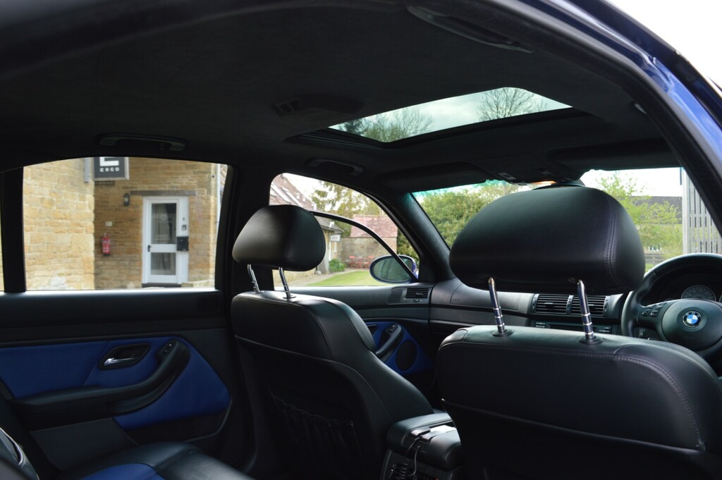 BMW M5 4.9I 4dr Blue #22