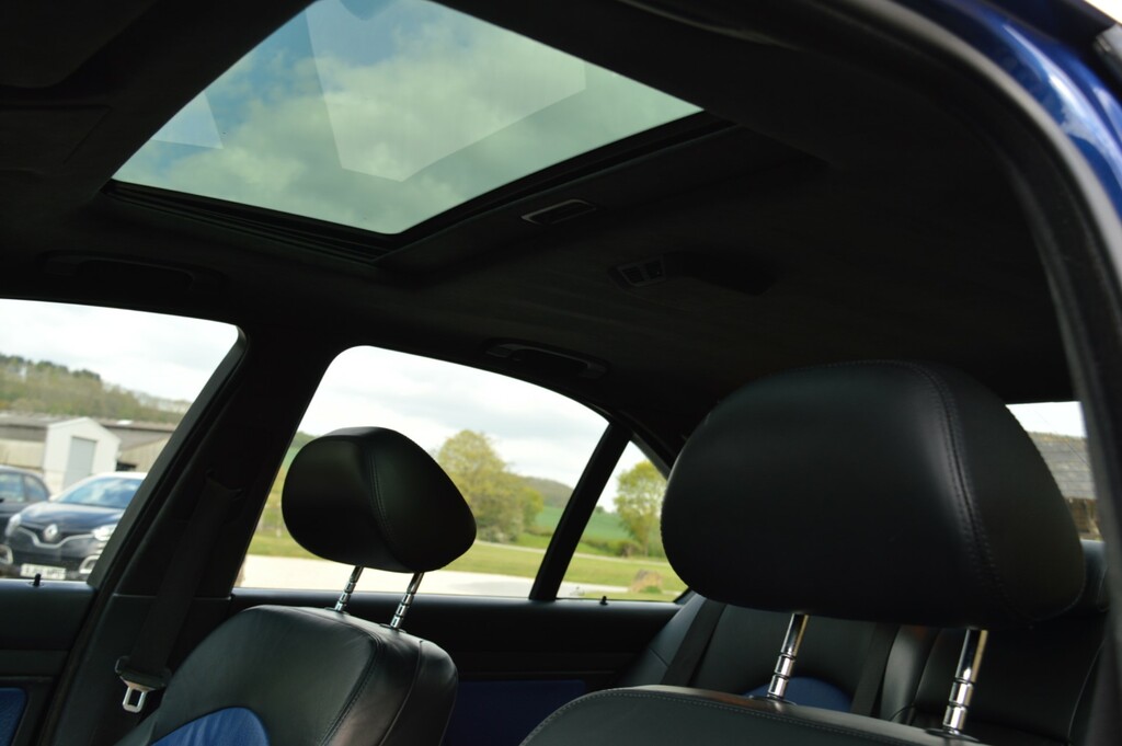 BMW M5 4.9I 4dr Blue #45
