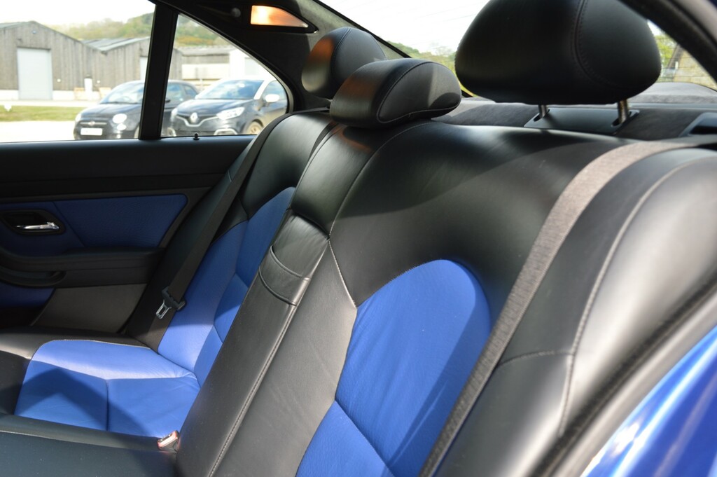BMW M5 4.9I 4dr Blue #19