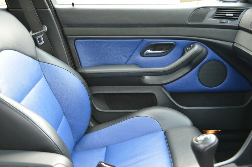 BMW M5 4.9I 4dr Blue #57