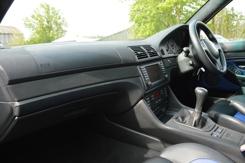 BMW M5 4.9I 4dr Blue #17