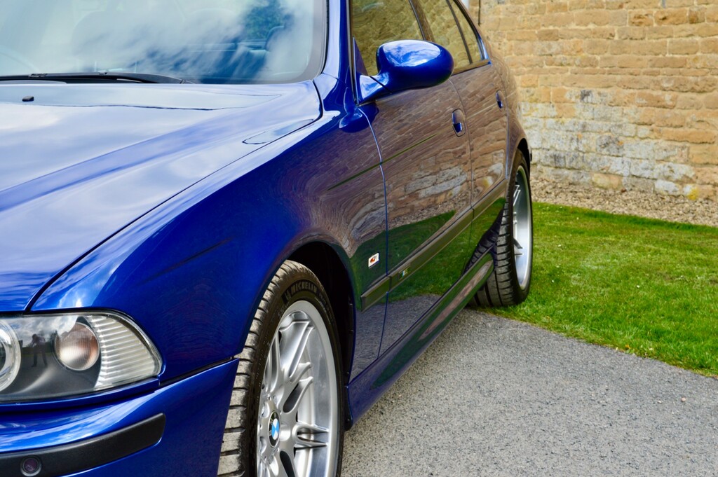 BMW M5 4.9I 4dr Blue #61