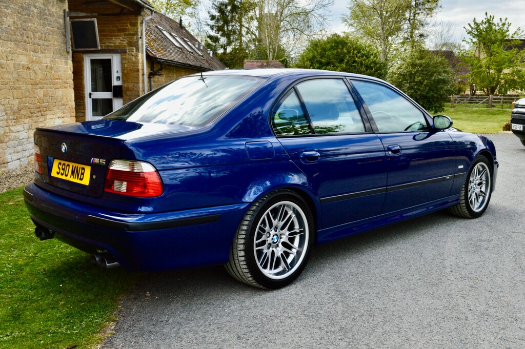 BMW M5 4.9I 4dr Blue #15