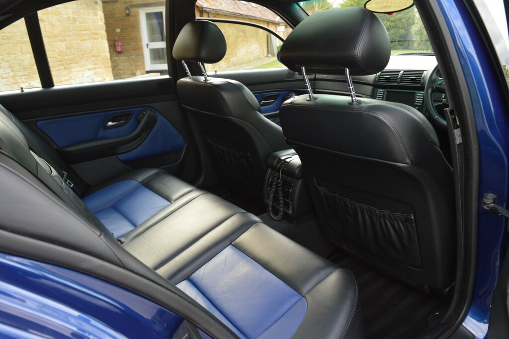 BMW M5 4.9I 4dr Blue #26