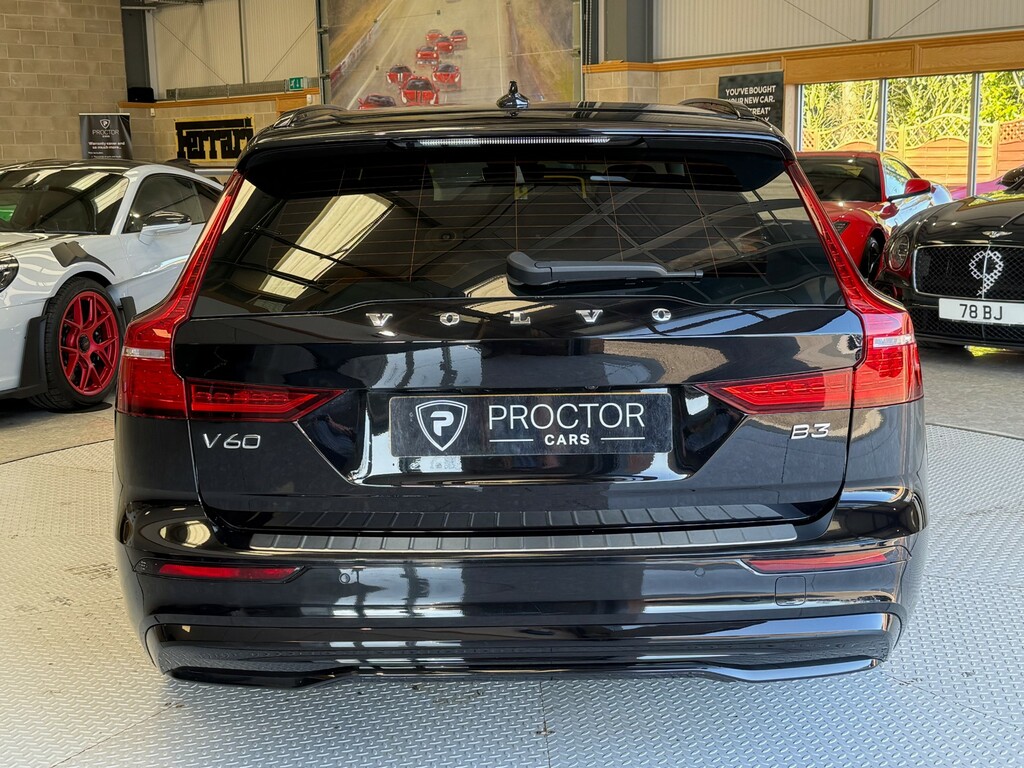 Volvo V60 2.0 B3 Mhev Plus Dct Euro 6 Ss SH22VHE #6
