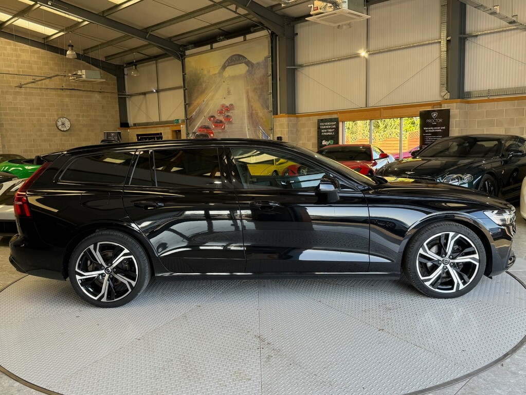Volvo V60 2.0 B3 Mhev Plus Dct Euro 6 Ss SH22VHE #4